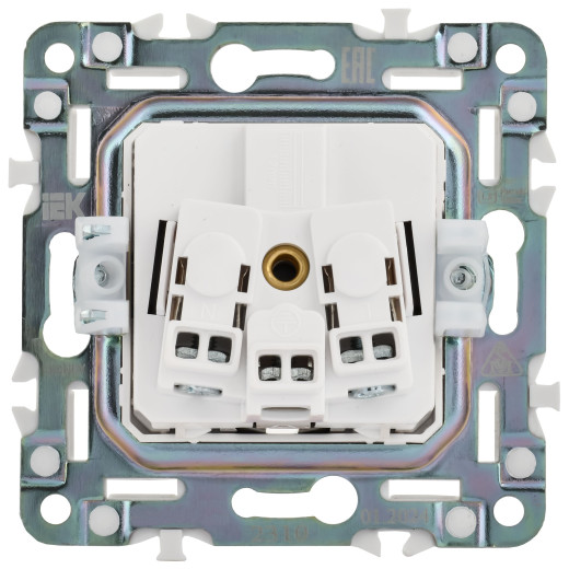 SKANDY Роз. з/к/ш кр. 16А IP44 SK-R11N никель IEK