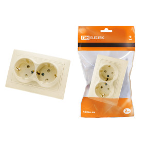 TDM Розетка двойная 2П+З с защ. шт. 16А 250В сл. кость 