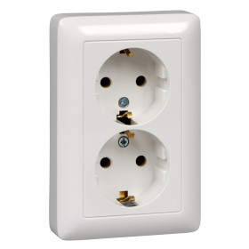 Systeme Electric ХИТ внутр Бел Розетка 2-ая с/з без шторок, 16А, 250В