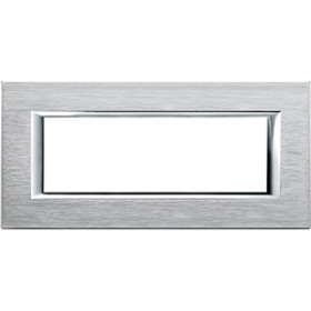 BT Axolute Хром Рамка 6 модулей прямоугольная.