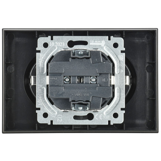 BRITE Роз. 2-я с з/к без з/ш 16А в сб. РС12-3-БрЧ черн. IEK