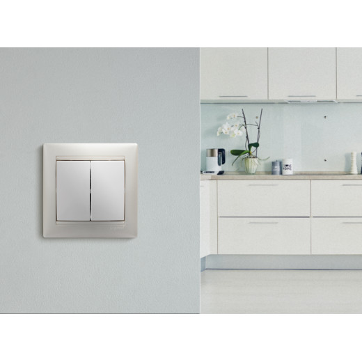 Выключатель двухклавишный - Legrand Valena - 10А 250В схема 5 безвинтовые зажимы - белый