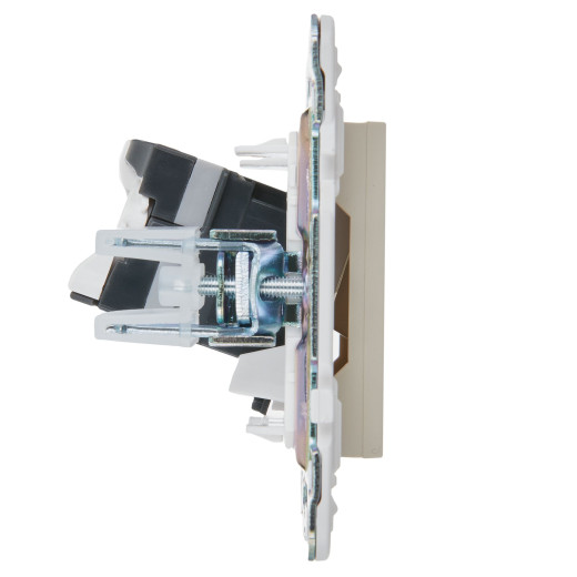 SKANDY Роз. комп. RJ45 кат.5E SK-K01B беж. IEK