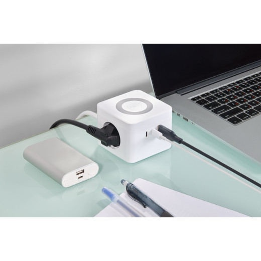 DOMINIC Удлинитель Qi10Вт У02К 1,3м 3х1мм2 USB A+C бел IEK