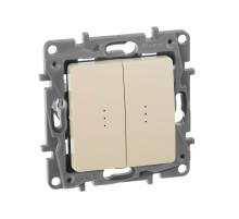 Legrand Etika Слоновая кость Переключатель 2-клавишный с подсветкой, 10А, Автоматические клеммы.