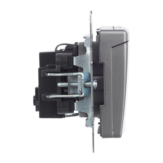 BRITE Роз. с з/к/ш с кр. 16А IP20 РСбш10-3-БрС сталь IEK