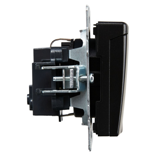 BRITE Роз. с з/к/ш с кр. 16А IP20 РСбш10-3-БрЧ черн. IEK