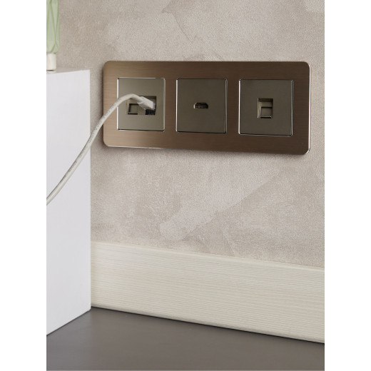 BRITE Рамка 3-мест. РУ-3-1-Бр металл шамп. RE AL IEK