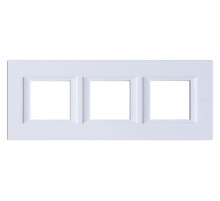 BT Axolute White Рамка 2+2+2 мод прямоугольная горизонтальная.