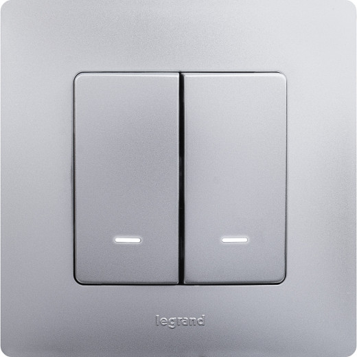Выключатель двухклавишный с подсветкой/индикацией - Legrand Etika - 10А 250В безвинтовые зажимы - алюминий