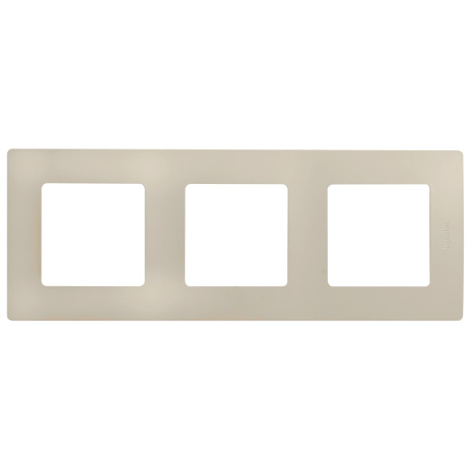 Рамка 3 поста - Legrand Etika - слоновая кость