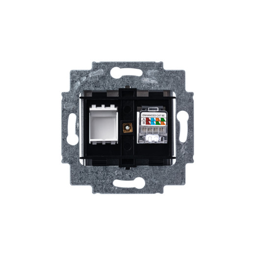 Розетка информационная ABB Levit RJ45 категория 5e и заглушка серебро