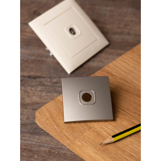 Валенсия лицевая панель розетки TV 1-местная 75Ом 5-862МГц кашемир EKF PROxima