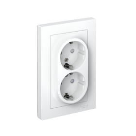 Systeme Electric AtlasDesign Лотос Розетка двойная с/з со шторками, 16А, в сборе