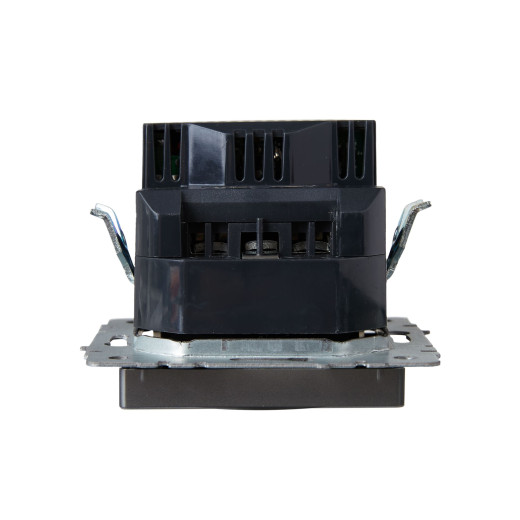 BRITE Роз. с з/к/ш 16А с USB A+C 18Вт РЮш11-1-БрС сталь IEK