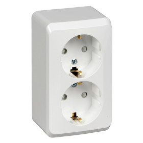 Systeme Electric Этюд наруж Бел Розетка 2-ая с/з со шторками