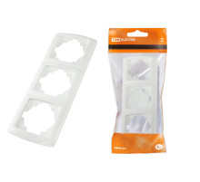 TDM Рамка 3-х постовая горизонтальная белая 