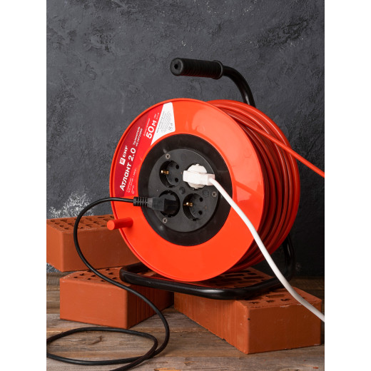 Удлинитель на катушке 