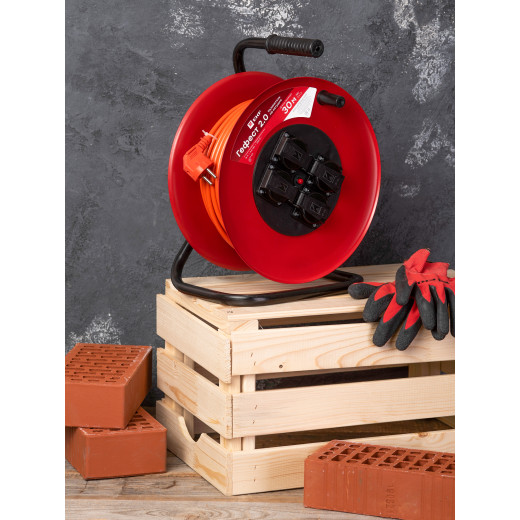 Удлинитель на катушке 