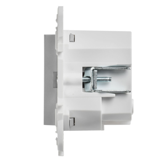 SKANDY Роз. с з/к/ш 16А с USB C 18Вт SK-R17S сереб. IEK