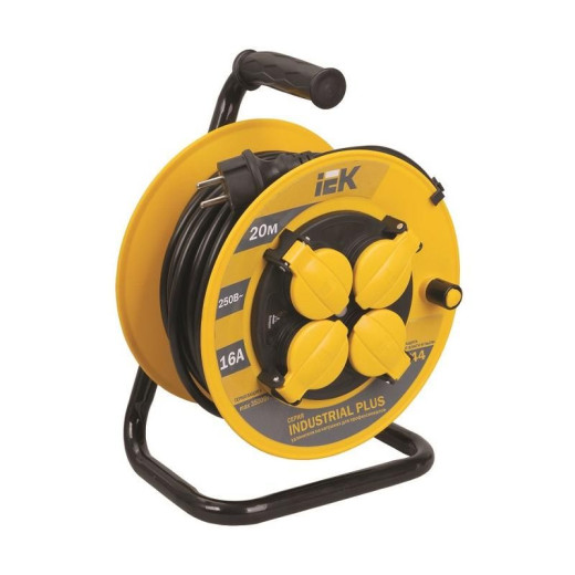 Катушка УК20 2P+PE/20м 3х1,5мм2 IP44 