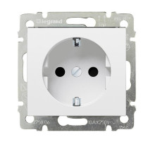 Legrand DIY Valena Бел Розетка 1-ая с/з.