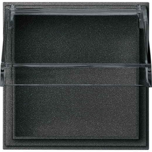 Панель с прозрачной крышкой