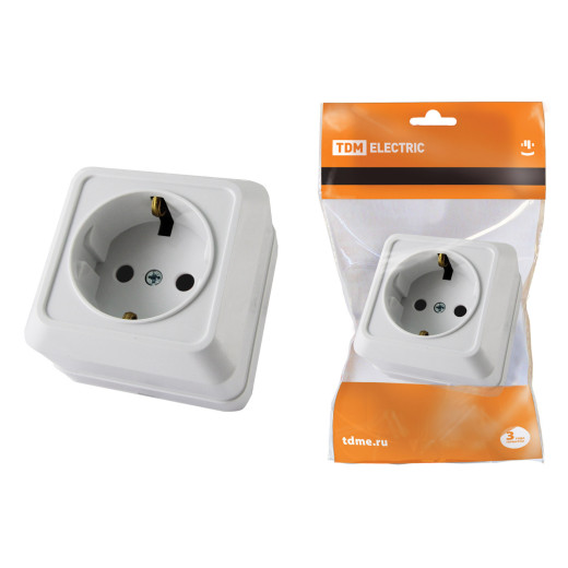 Розетка 2П+З открытой установки IP20 16А, белая 