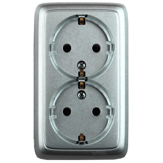 РА16-183-06 Розетка открытой установки, двухместная, с заземляющим контактом, с изолирующей пластиной, цвет серебро