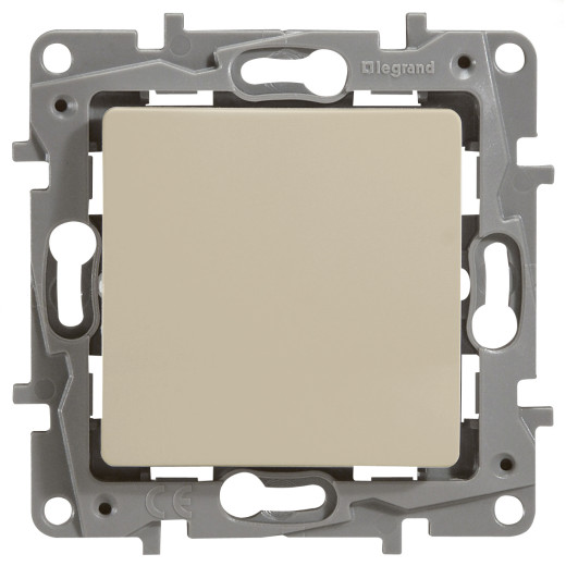 Переключатель одноклавишный - Legrand Etika - 10А 250В безвинтовые зажимы - слоновая кость