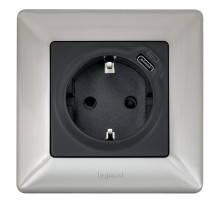 Legrand Valena LIFE Black. Силовая розетка 2К+З 16А 250В с защитными шторками. Безвинтовые зажимы. С лицевой панелью. Антрацит..