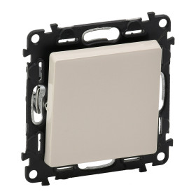 Legrand Valena LIFE DIY Сл.кость Выключатель 1-клавишный 10А 250В.