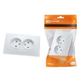 TDM Розетка двойная 2П 10А 250В с защ. шт. белая 