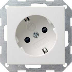 Gira S-55 Бел Розетка с/з с поворотом на 30 градусов, с затвором (shutter) и символом