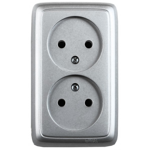 РА16-144-06 Розетка открытой установки, двухместная, со шторкой, с изолирующей пластиной, цвет серебро