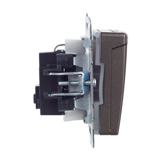 BRITE Роз. с з/к/ш с кр. 16А IP44 РСбш10-3-44-БрТБ бр. IEK