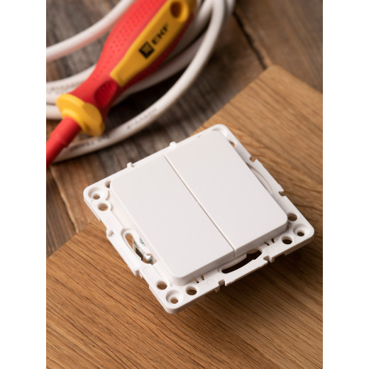 Стокгольм Механизм Выключателя 2-кл. 10А автоматические клеммы белый EKF PROxima