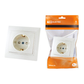 TDM Розетка 2П+З с защ. шт. 16А 250В белая 