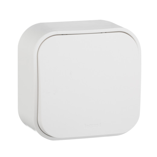 Выключатель кнопочный одноклавишный - Legrand Quteo - IP20 6А 250В винтовые зажимы накладной монтаж - белый