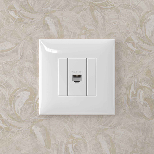Компьютерная розетка RJ-45 без шторки в стену, кат.5е одинарная, Avanti, белое облако