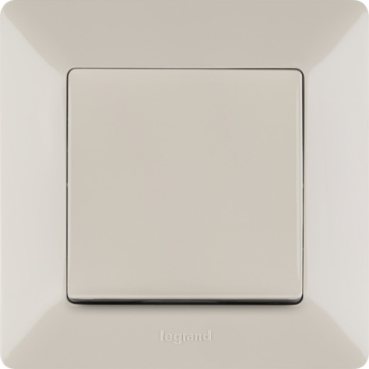 Valena LIFE.Выключатель 10АХ 250В с лицевой панелью.Безвинтовые зажимы.Слоновая кость