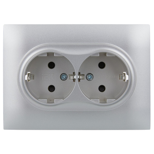 SKANDY Роз. 2-я с з/к/ш 16А в сб. SK-R07S сереб. IEK