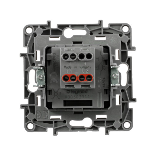 Переключатель перекрёстный одноклавишный - Legrand Etika - 10А 250В винтовые зажимы - алюминий