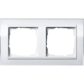 Gira Event Clear Бел/Бел.глянц. Рамка 2-ая