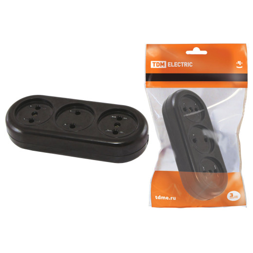 Розеточная колодка 3 гнезда 2П 16А 250B черная 