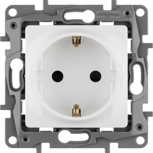 Розетка с заземлением - Legrand Etika - со шторками 16А 250В винтовые зажимы - белый