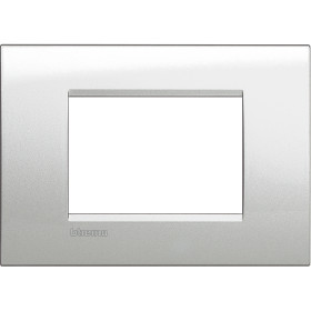 BT LL Лунное серебро Рамка, итальянская модульность, 3 модуля.