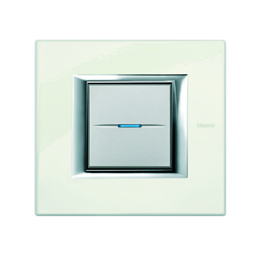 Axolute декоративные накладки прямоугольной формы, лакированные, цвет фарфор, на 2 модуля