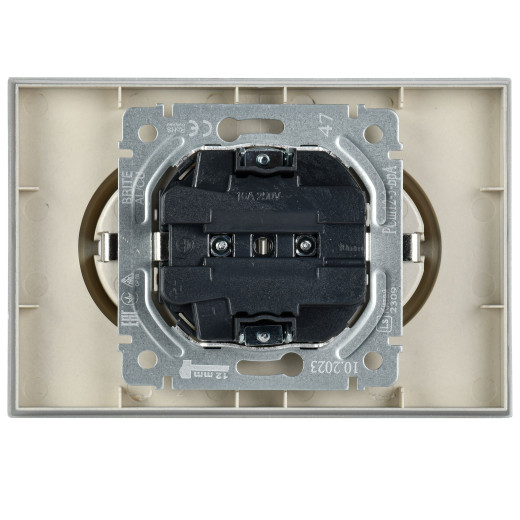 BRITE Роз. 2-я с з/к/ш 16А в сб. РСш12-3-БрА алюм. IEK