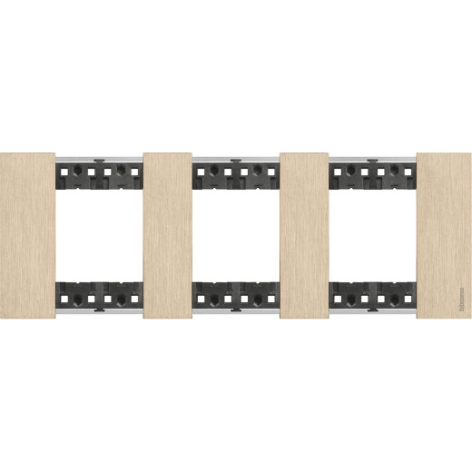 LIVING NOW. Декоративная рамка 3 поста (2+2+2 модуля).Цвет 